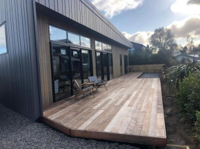 Urban Ski Retreat - Central Location, Amazing View
